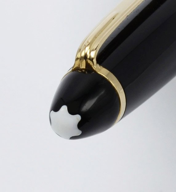 Montblanc Meisterstuck 146 Fountain Pen (1970s) - Black w Gold